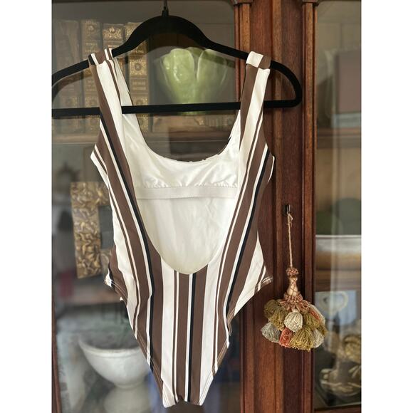 VITAMIN A Reese One Piecebrown - St Barth Stripe NWOT XS - Picture 5 of 6